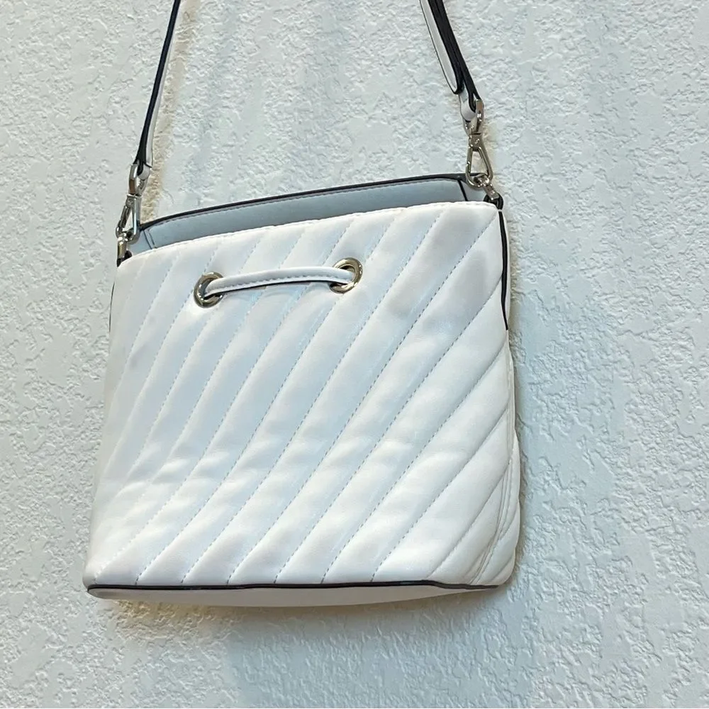 MICHAEL KORS Suri Small Quilted Vegan Leather Crossbody Bag in Optic White